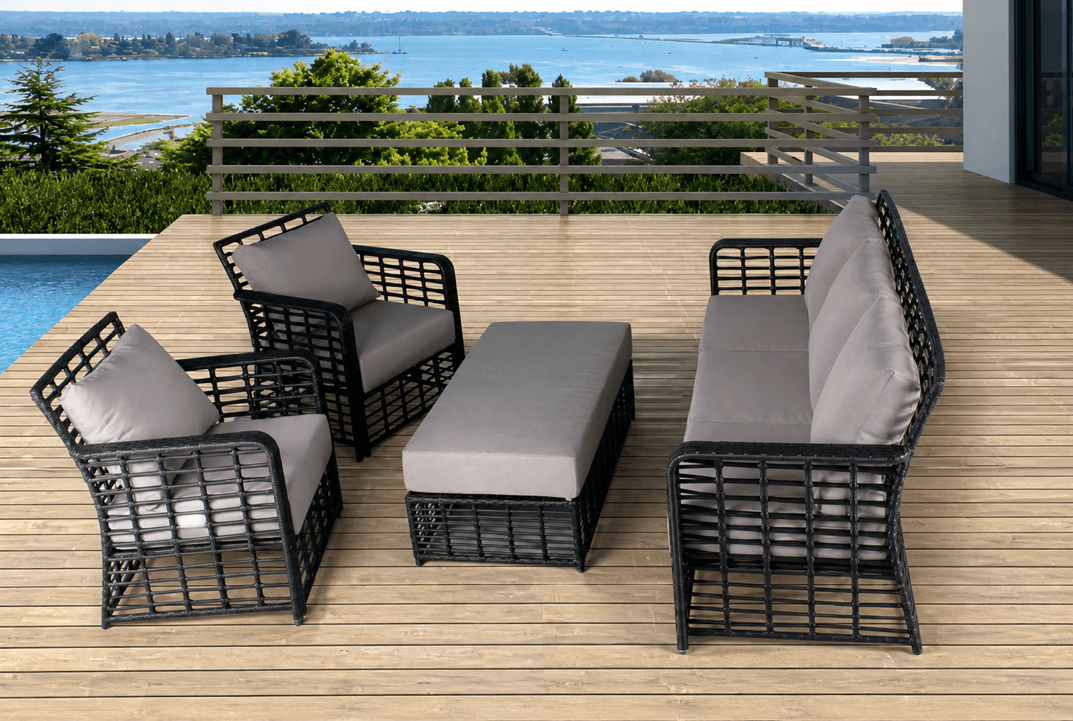 Gridline Luxe Outdoor Set